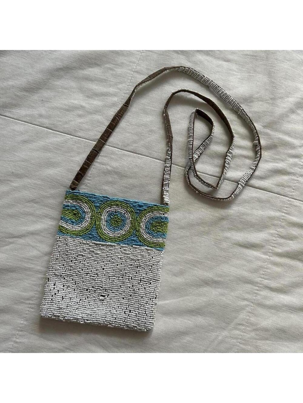 Y2K beaded white and blue green crossbody purse with zip top